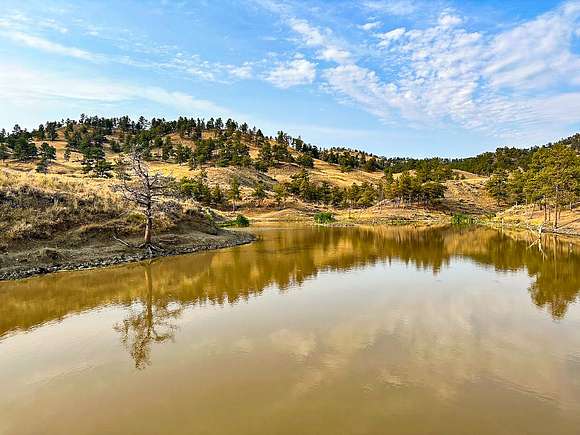 1,888 Acres of Recreational Land & Farm for Sale in Chinook, Montana