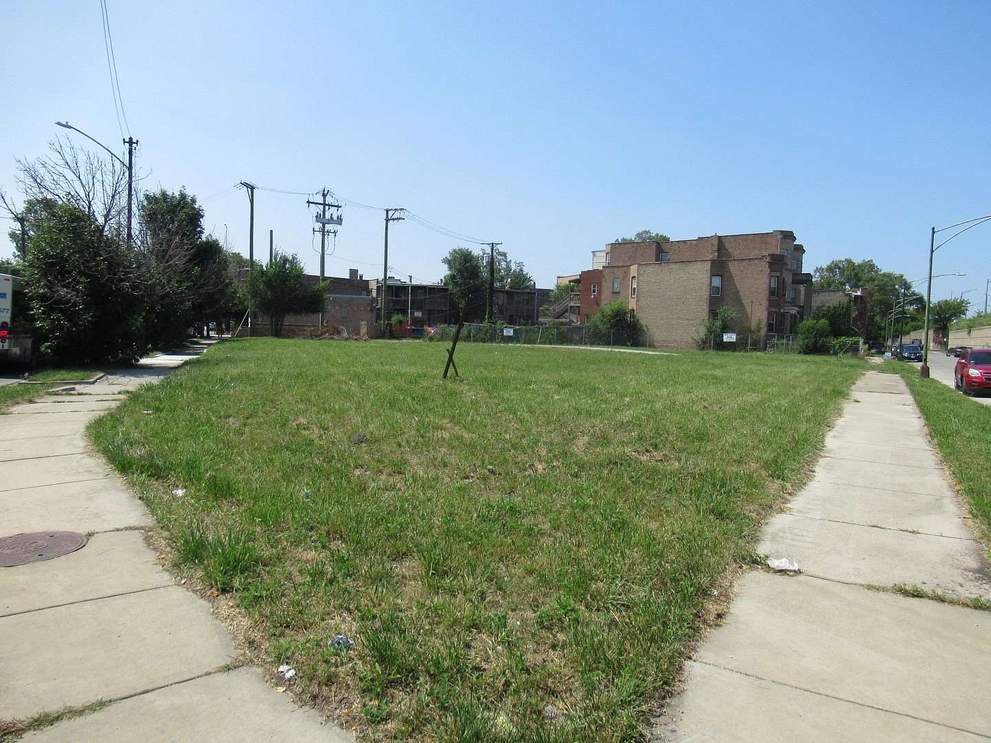 0.41 Acres of Mixed-Use Land for Sale in Chicago, Illinois