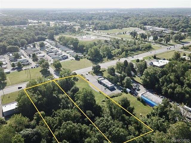 2 Acres of Commercial Land for Sale in Brownstown Charter Township, Michigan