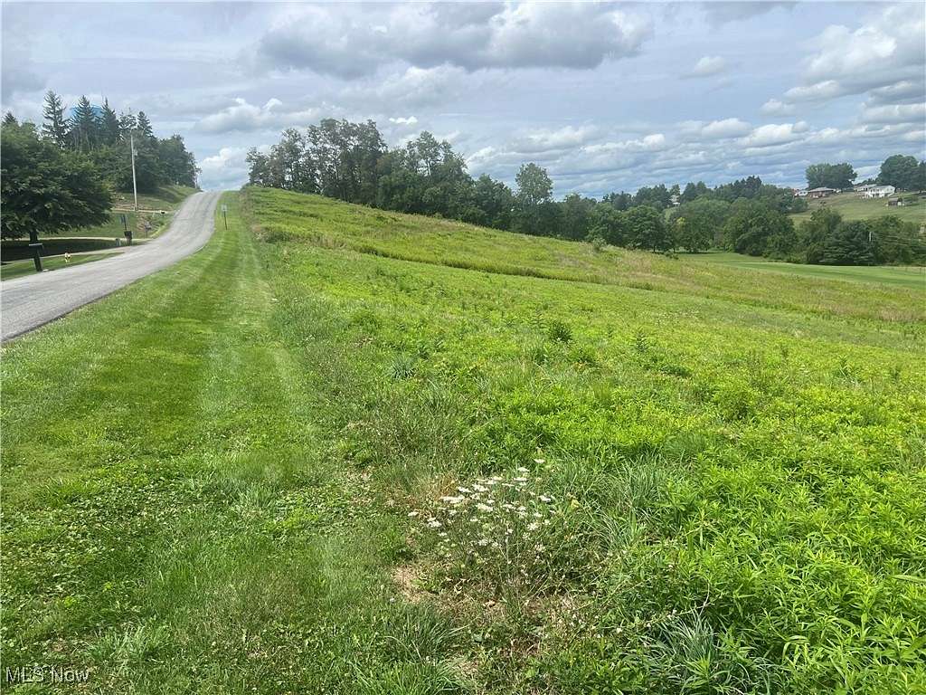 1.067 Acres of Residential Land for Sale in St. Clairsville, Ohio