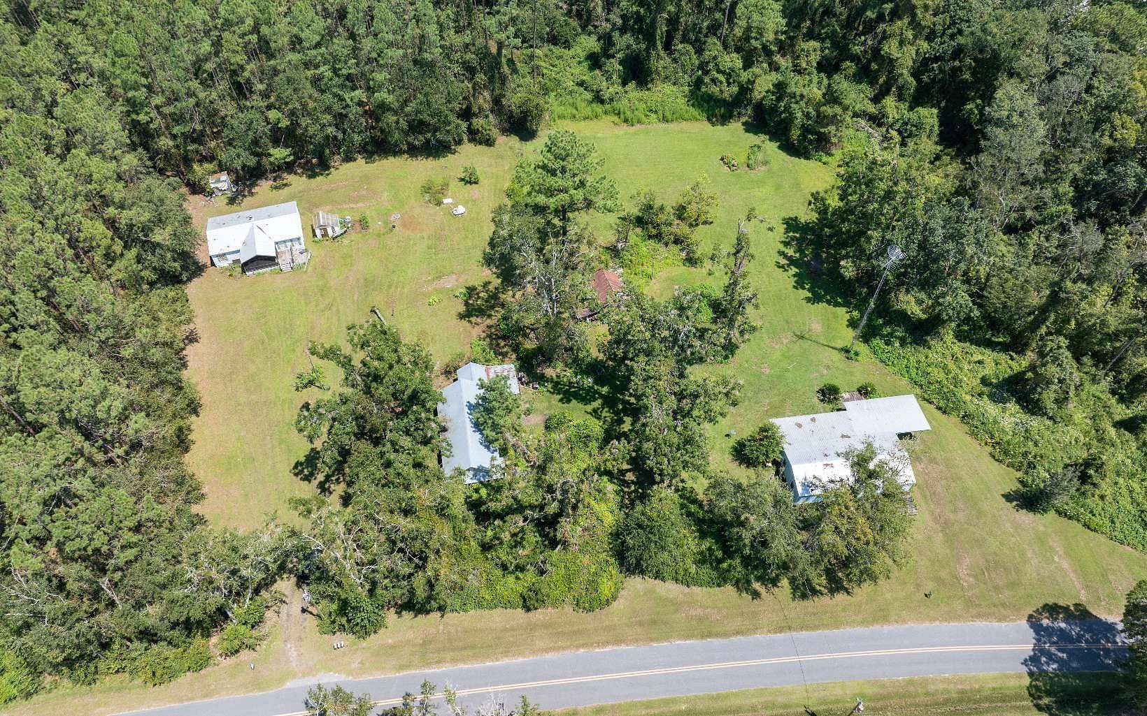 10 Acres of Land with Home for Sale in Live Oak, Florida