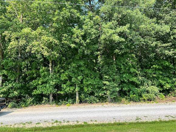 13 Acres of Land for Sale in New London, Missouri