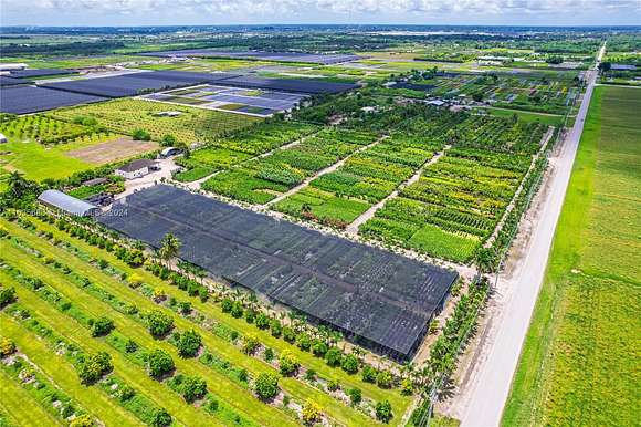 15.14 Acres of Commercial Land for Sale in Miami, Florida