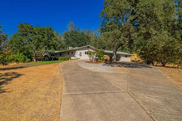 8.49 Acres of Residential Land with Home for Sale in Redding, California