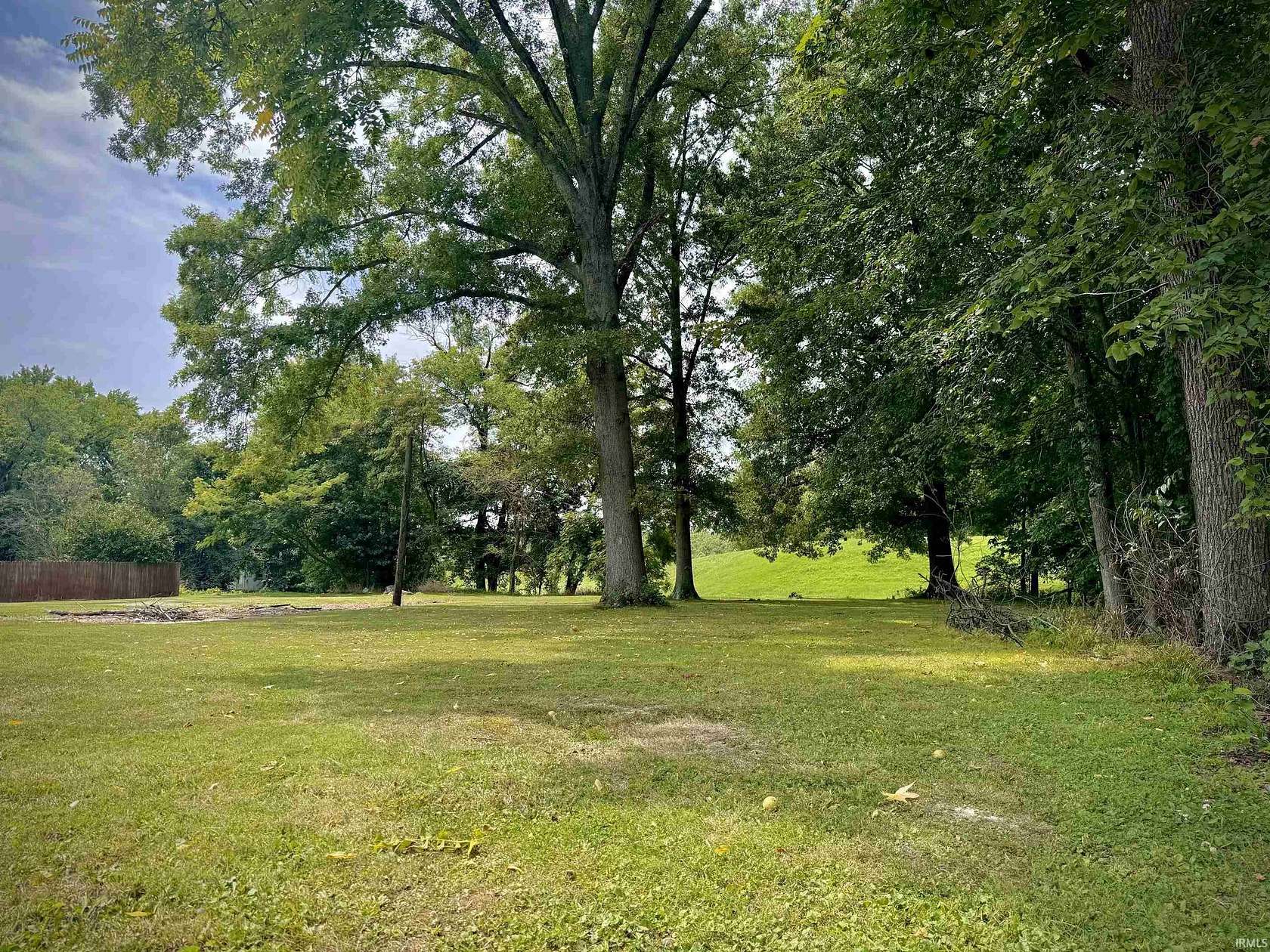 0.41 Acres of Residential Land for Sale in Evansville, Indiana