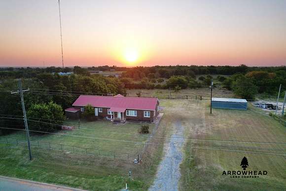 52.13 Acres of Improved Land for Sale in Chickasha, Oklahoma