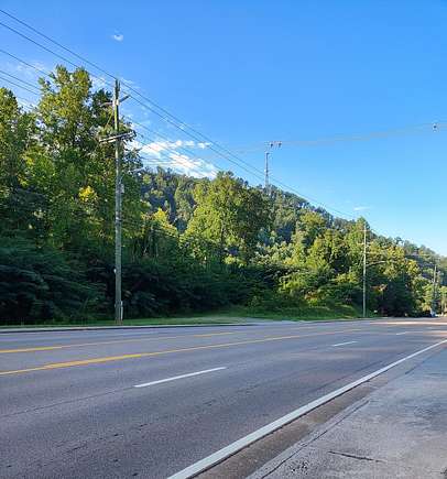 1.27 Acres of Commercial Land for Sale in Gatlinburg, Tennessee