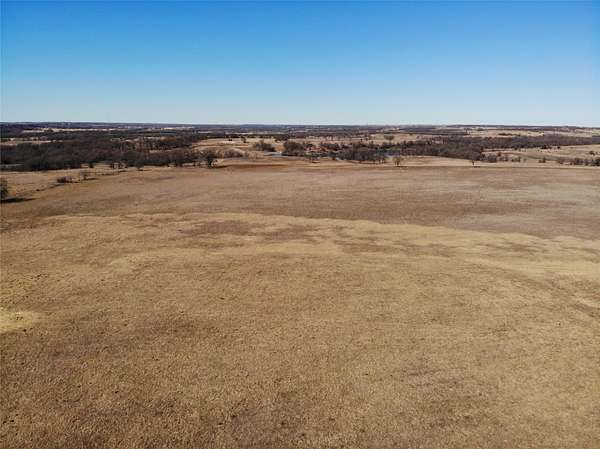 2 Acres of Residential Land for Sale in Decatur, Texas