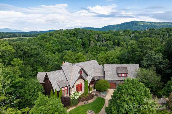 3.52 Acres of Residential Land with Home for Sale in Blowing Rock, North Carolina