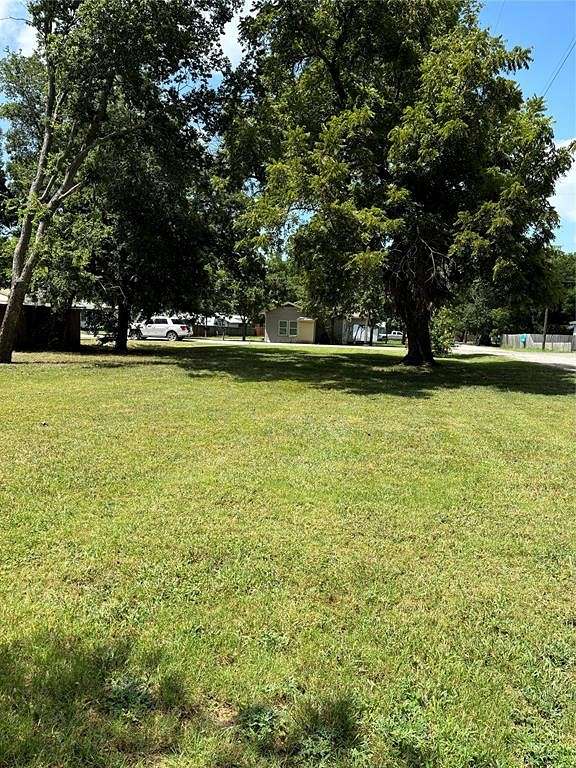 0.193 Acres of Residential Land for Sale in St. Jo, Texas