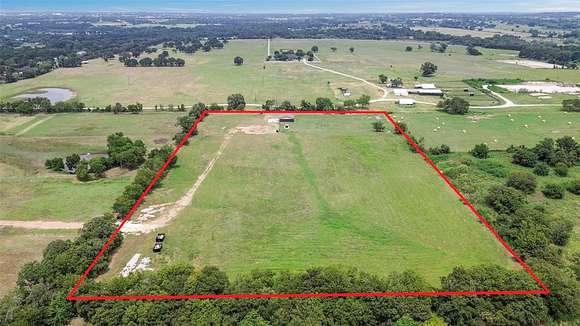 8.62 Acres of Residential Land for Sale in Cleburne, Texas