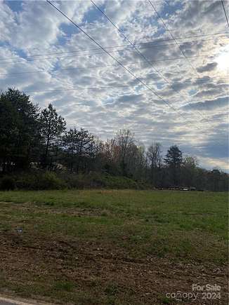 25 Acres of Recreational Land with Home for Sale in Mooresville, North Carolina