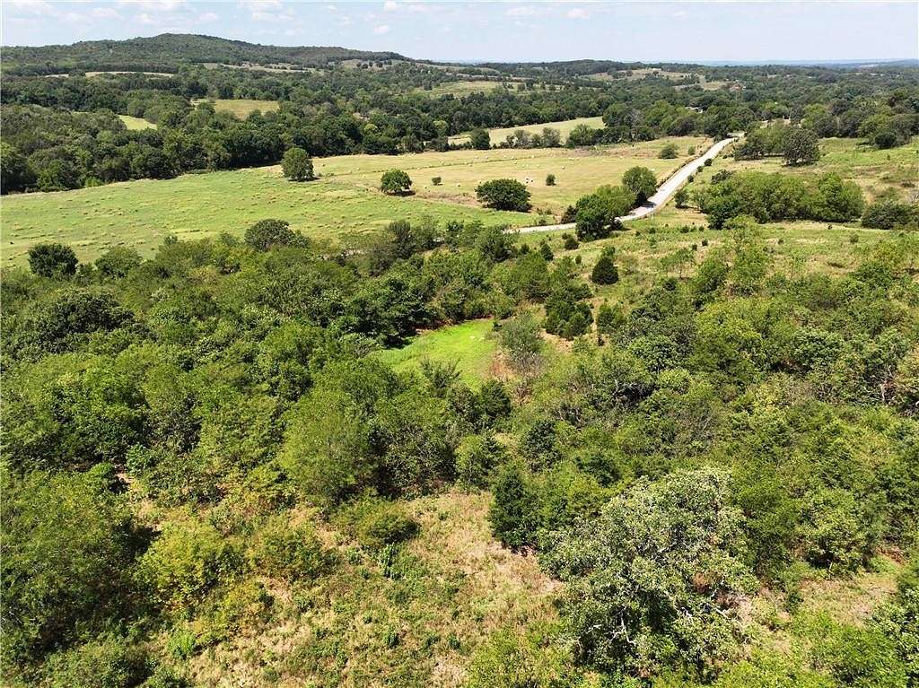 3.2 Acres of Mixed-Use Land for Sale in Berryville, Arkansas