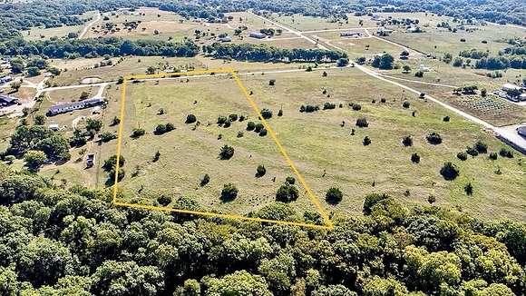 6.57 Acres of Residential Land for Sale in Hillsboro, Texas