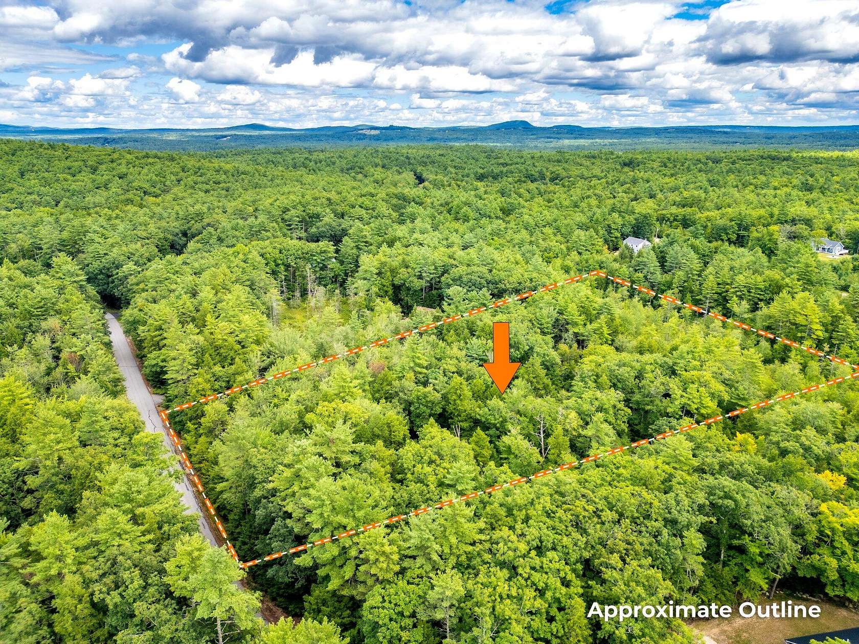 4 Acres of Residential Land for Sale in Naples, Maine