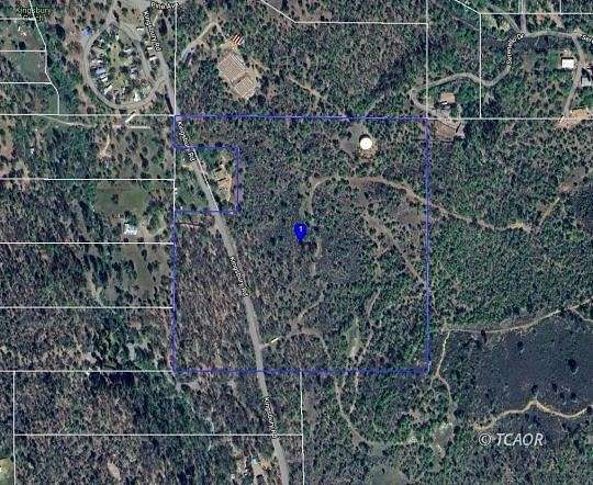 33.85 Acres of Land for Sale in Hayfork, California