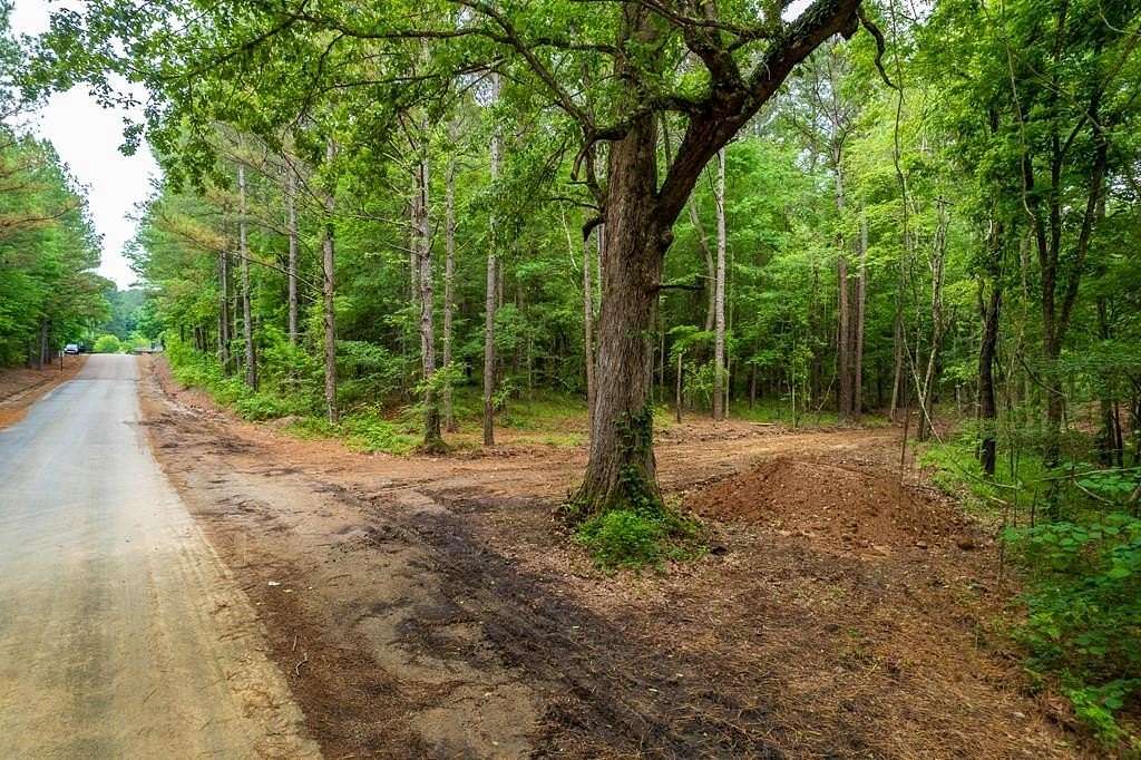 10.22 Acres of Recreational Land for Sale in Oxford, Mississippi