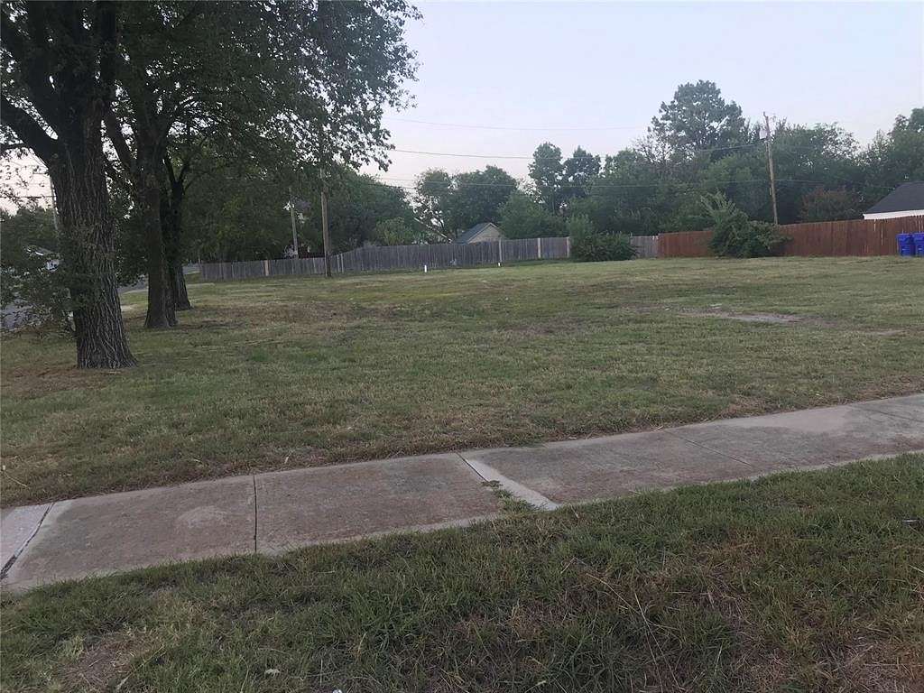 0.32 Acres of Residential Land for Sale in Norman, Oklahoma