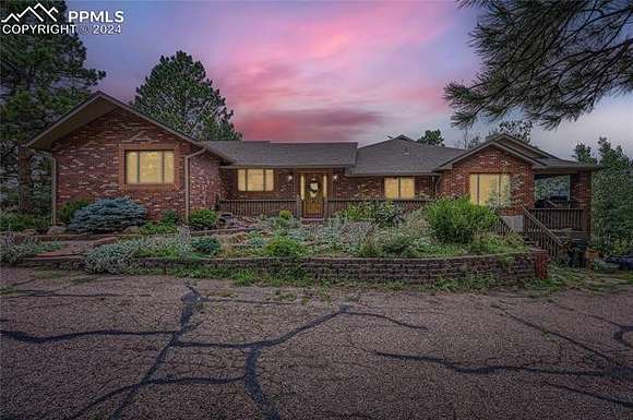 5.4 Acres of Land with Home for Sale in Colorado Springs, Colorado