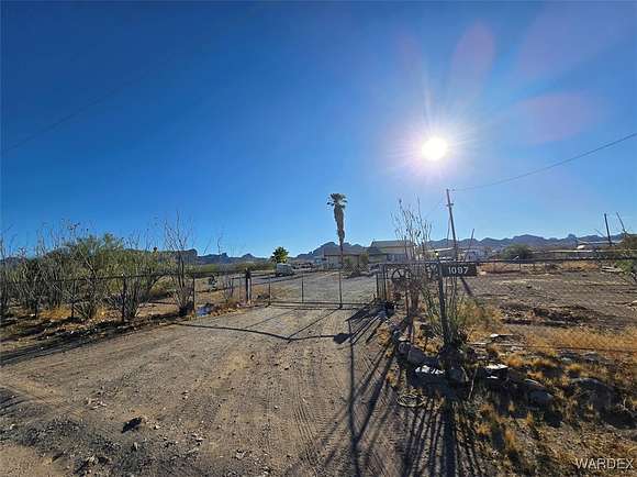 2.35 Acres of Residential Land with Home for Sale in Golden Valley, Arizona