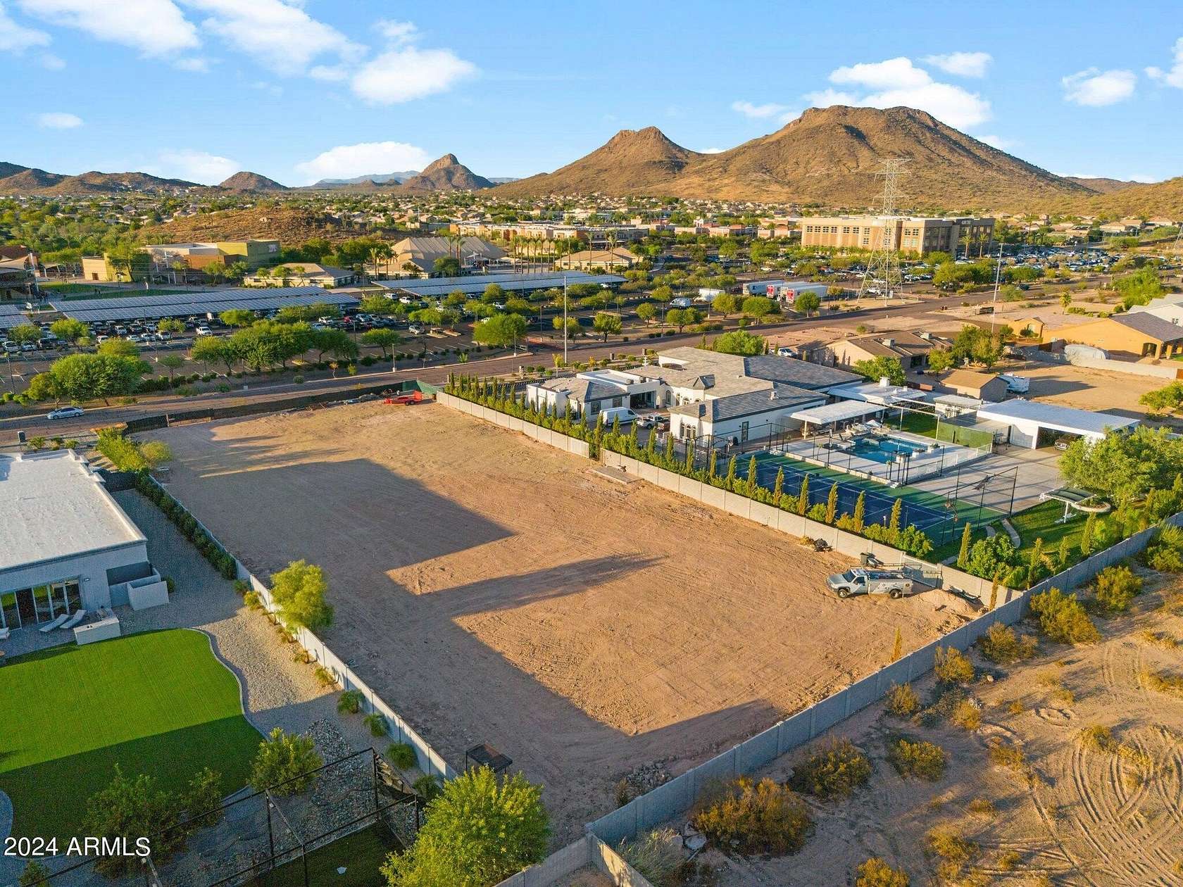 1 Acre of Residential Land for Sale in Peoria, Arizona