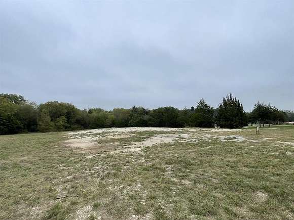 1.105 Acres of Residential Land for Sale in Waxahachie, Texas