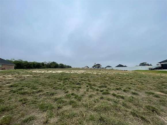 1.023 Acres of Residential Land for Sale in Waxahachie, Texas