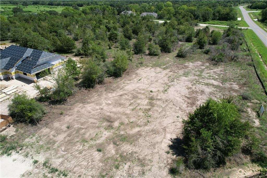 1.06 Acres of Mixed-Use Land for Sale in Bryan, Texas