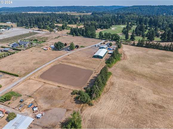 4.27 Acres of Residential Land with Home for Sale in Canby, Oregon