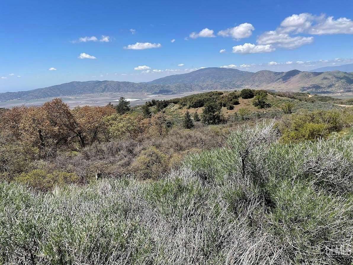 2 Acres of Land for Sale in Tehachapi, California