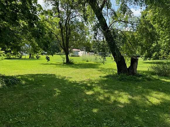 0.98 Acres of Residential Land for Sale in Delavan, Illinois