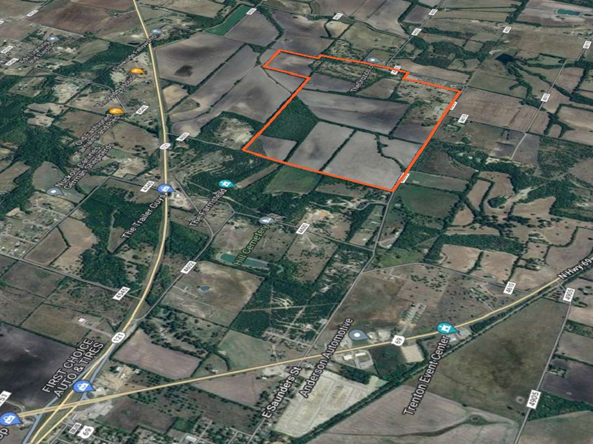 314.242 Acres of Land for Sale in Trenton, Texas