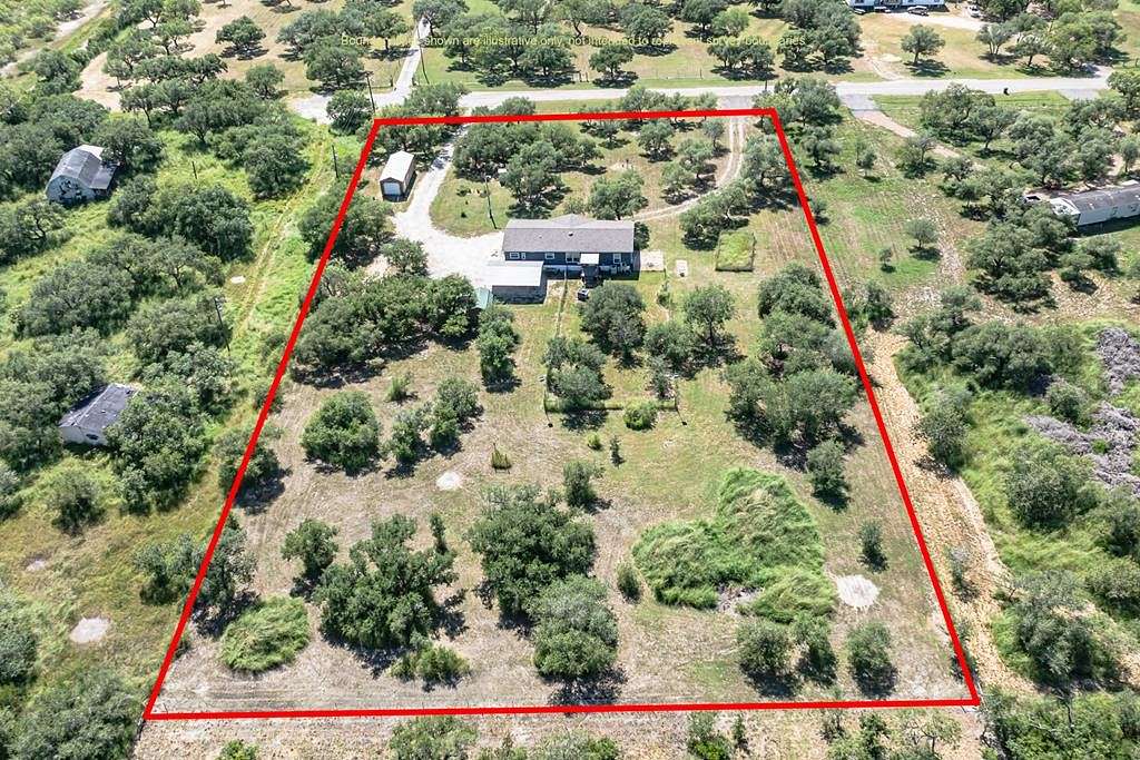 2.5 Acres of Residential Land with Home for Sale in Sinton, Texas