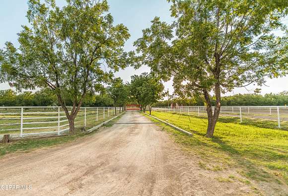 6.75 Acres of Land with Home for Sale in Anthony, New Mexico