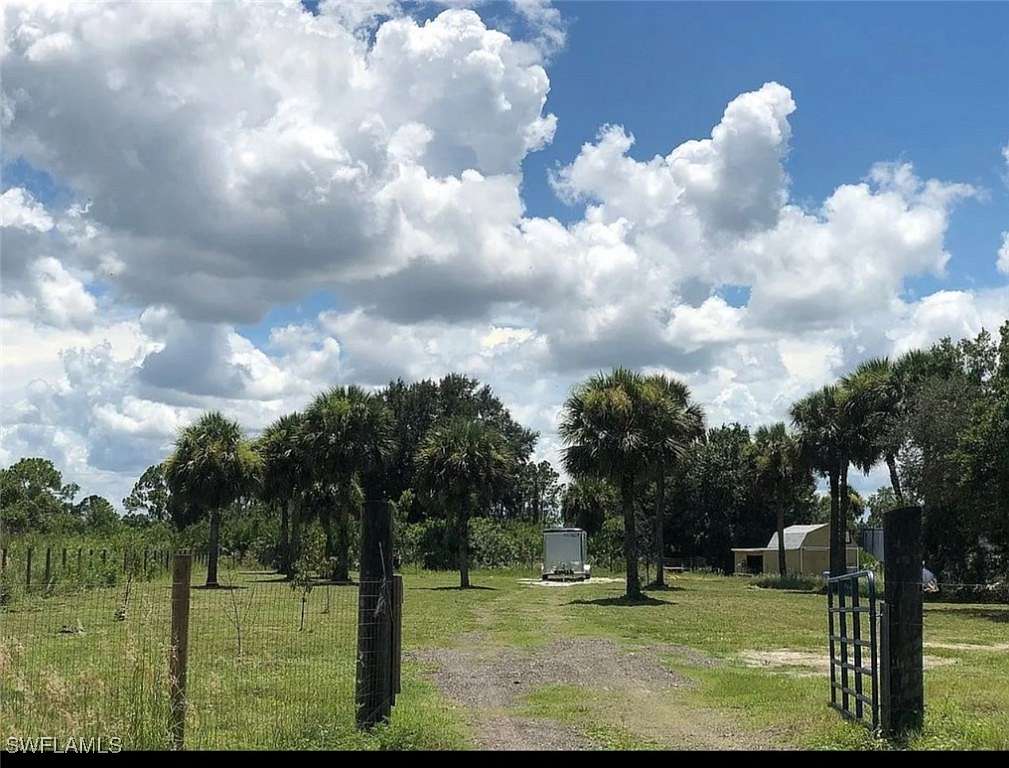 1.25 Acres of Residential Land for Sale in LaBelle, Florida