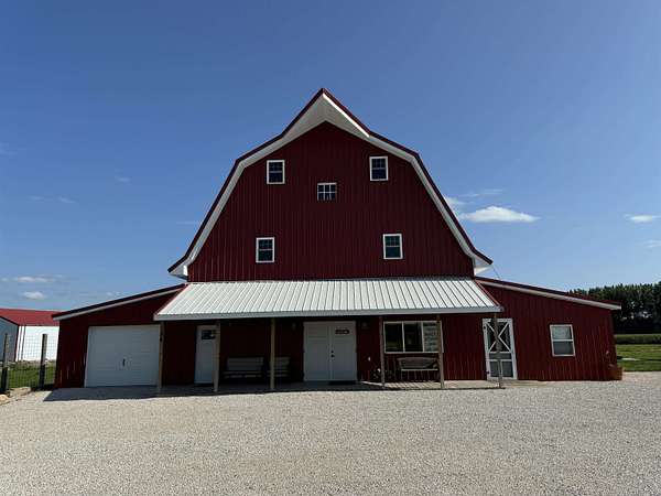 2.87 Acres of Residential Land with Home for Sale in Varina, Iowa