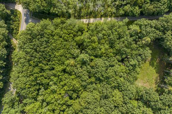 4 Acres of Residential Land for Sale in Bristol, Maine