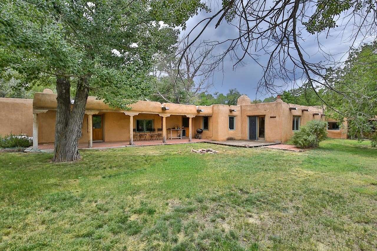 5.33 Acres of Residential Land with Home for Sale in Taos, New Mexico
