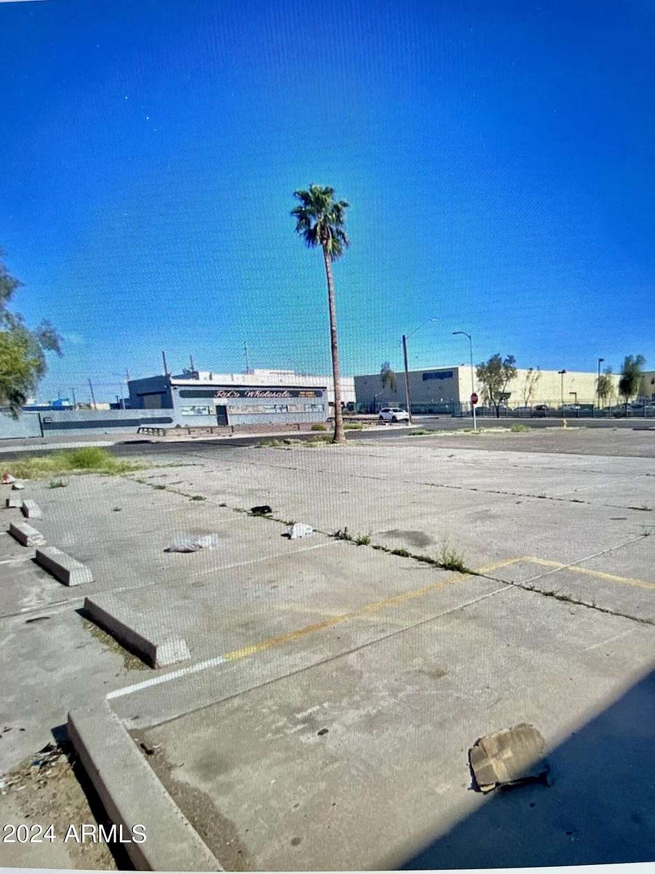 0.17 Acres of Commercial Land for Sale in Phoenix, Arizona