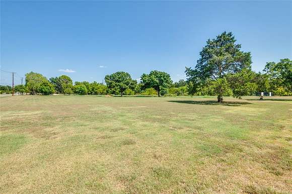 4.57 Acres of Mixed-Use Land for Sale in Arlington, Texas