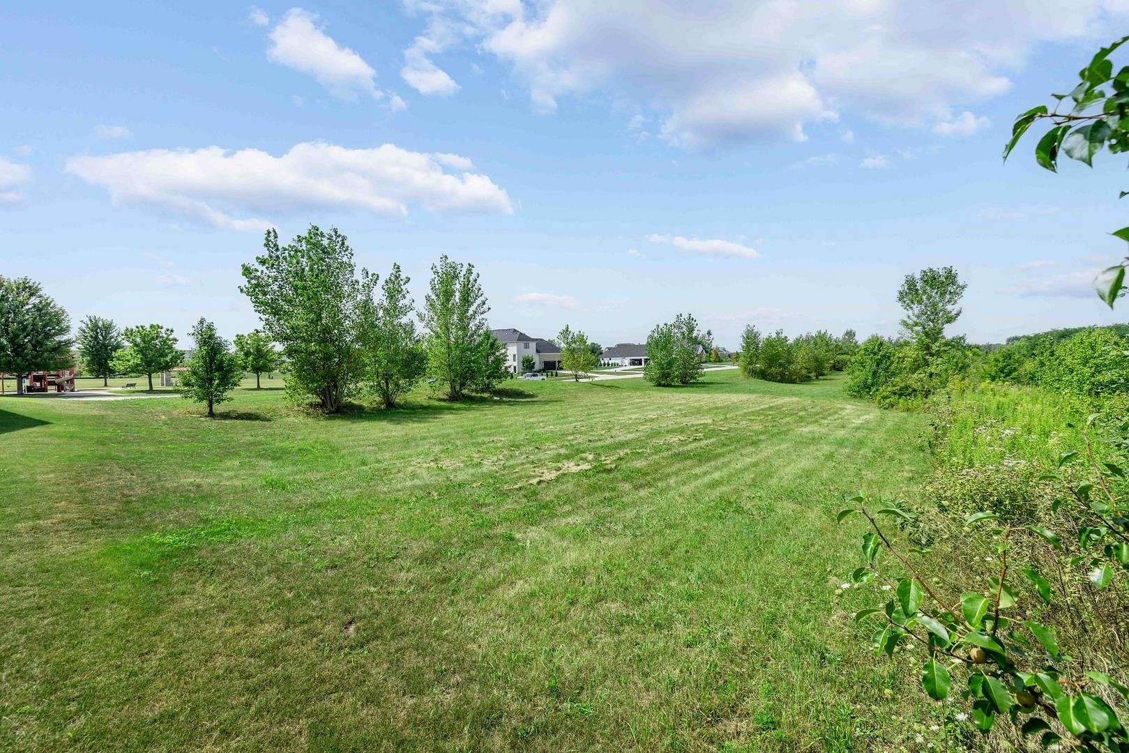 0.39 Acres of Residential Land for Sale in Sugar Grove, Illinois