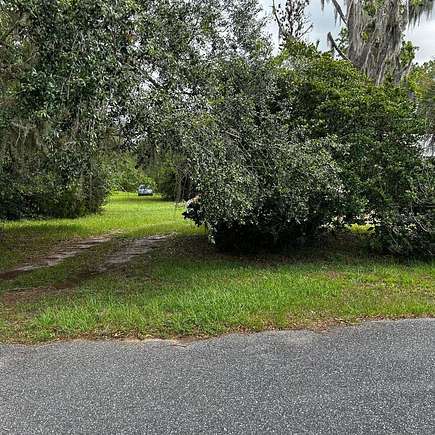 0.46 Acres of Residential Land for Sale in Dunnellon, Florida