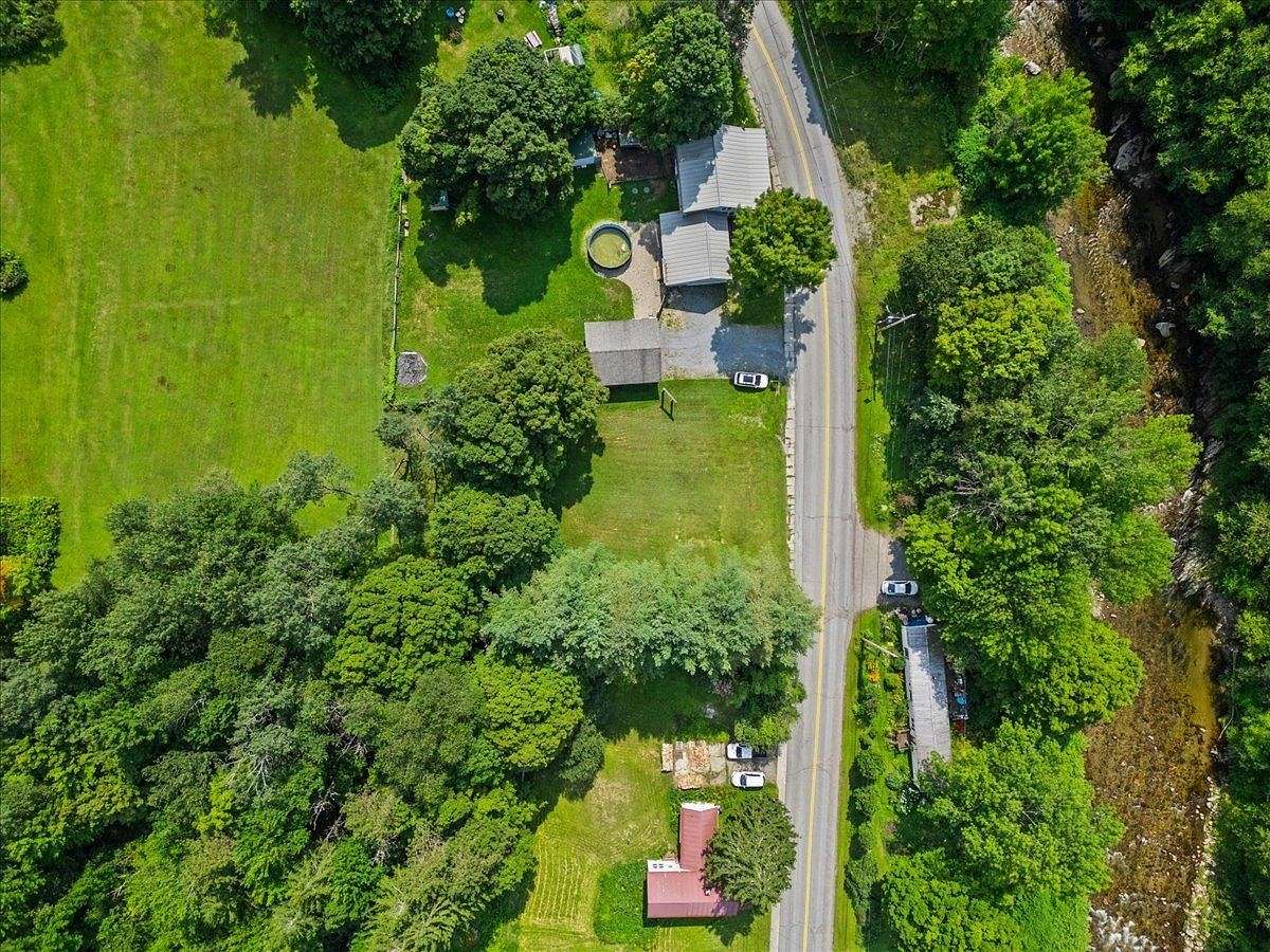 0.28 Acres of Residential Land for Sale in Lincoln, Vermont