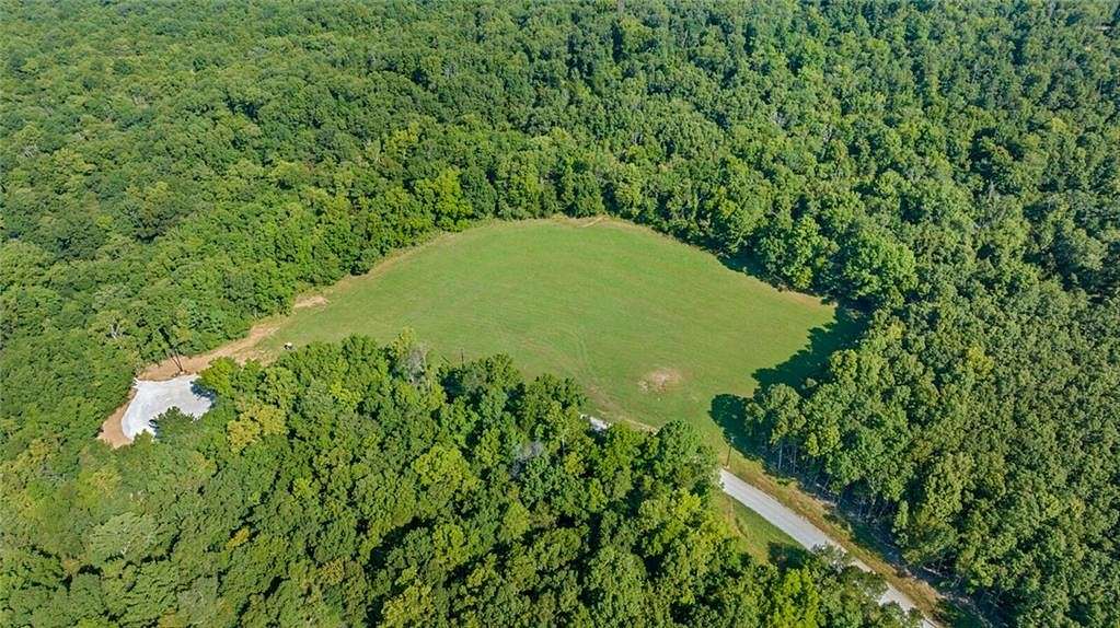 5.001 Acres of Residential Land for Sale in Fayetteville, Arkansas