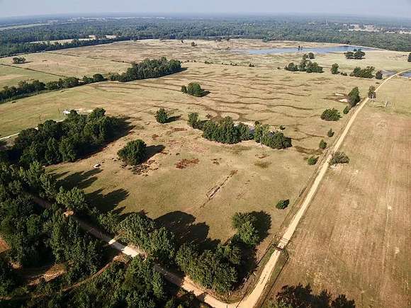 35.76 Acres of Land for Sale in Bagwell, Texas