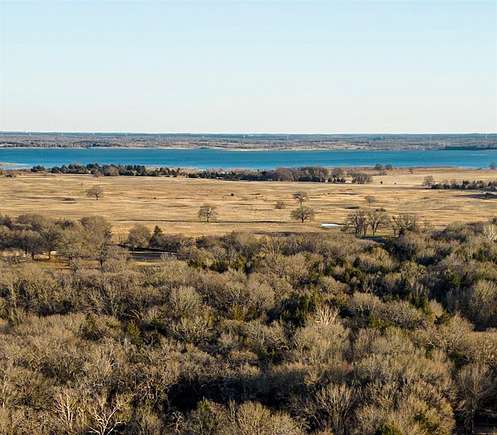 31.189 Acres of Agricultural Land for Sale in Telephone, Texas