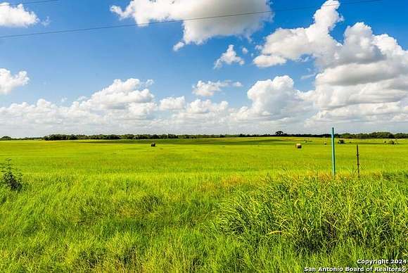 59.9 Acres of Improved Recreational Land & Farm for Sale in Floresville, Texas