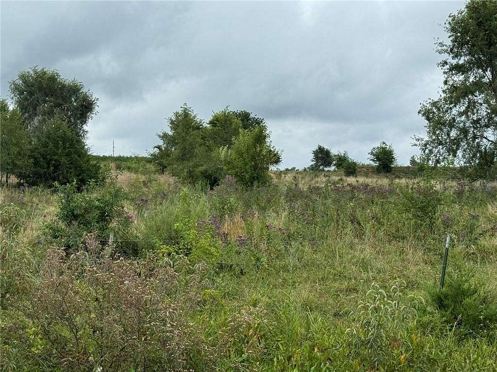 18.35 Acres of Land for Sale in Osawatomie, Kansas