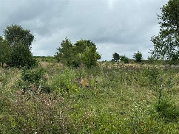 18.4 Acres of Land for Sale in Osawatomie, Kansas