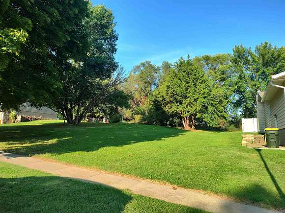 0.23 Acres of Residential Land for Sale in Sioux City, Iowa